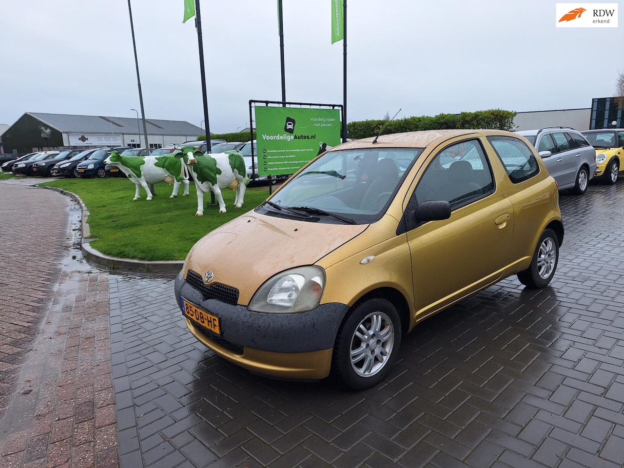 Toyota Yaris - 1.0-16V VVT-i Terra / APK november 2026 - AutoWereld.nl