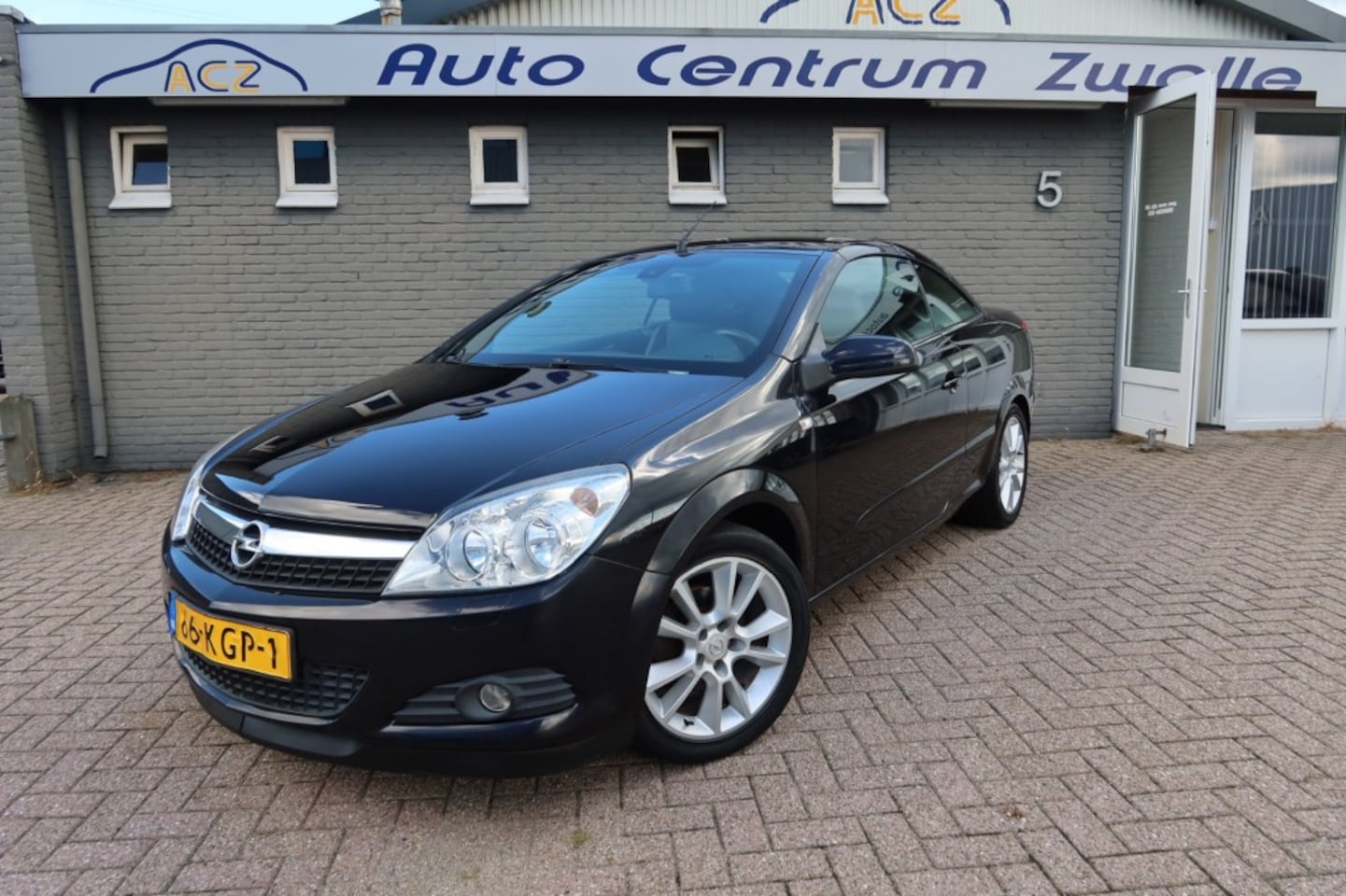 Opel Astra - 1.8 Cosmo 1.8 COSMO, NAVI , LEDER ENZ... - AutoWereld.nl