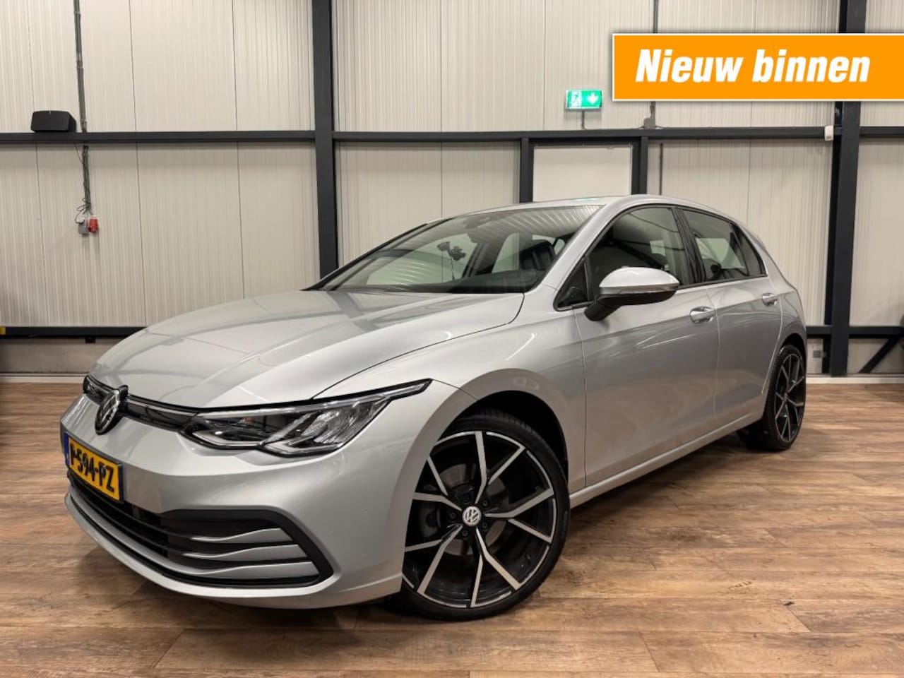 Volkswagen Golf - 1.0 TSI VIII 5 DRS - ECC - CARPLAY - AutoWereld.nl