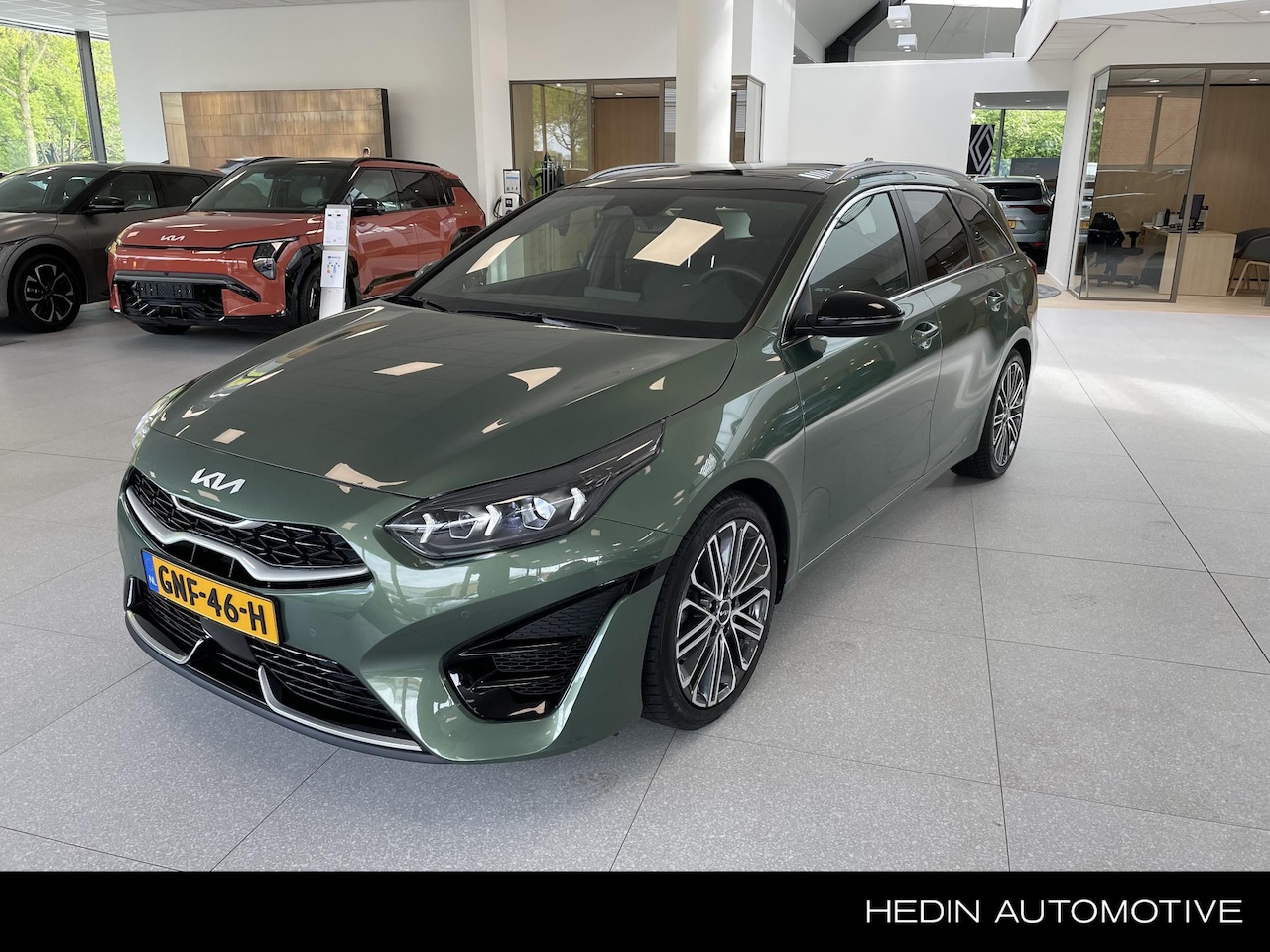 Kia Cee'd Sportswagon - Ceed 1.5 T-GDi GT-PlusLine JBL / Schuif-kantel dak / PDC - AutoWereld.nl