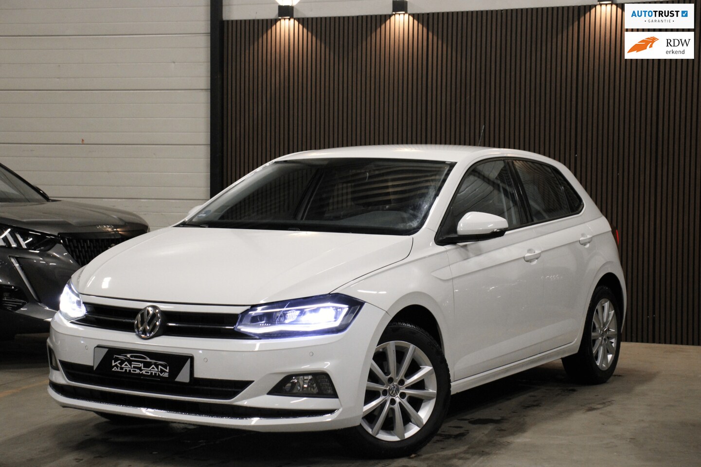 Volkswagen Polo - 1.0 TSI Highline IQ-LED AUT. Virtual ACC Stoelverw PDC Leder CarPlay Garantie - AutoWereld.nl