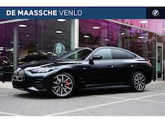 BMW i4 - eDrive40 M Sport / Achteruitrijcamera / Adaptieve LED / Active Cruise Control / Live Cockp