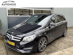 Mercedes-Benz B-klasse - 180 Ambition plus 122pk Automaat Navigatie PDC AMG Line