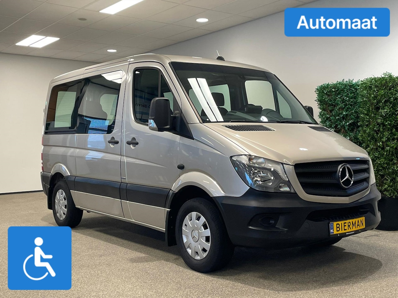 Mercedes-Benz Sprinter - L1H1 Rolstoelbus Automaat - AutoWereld.nl