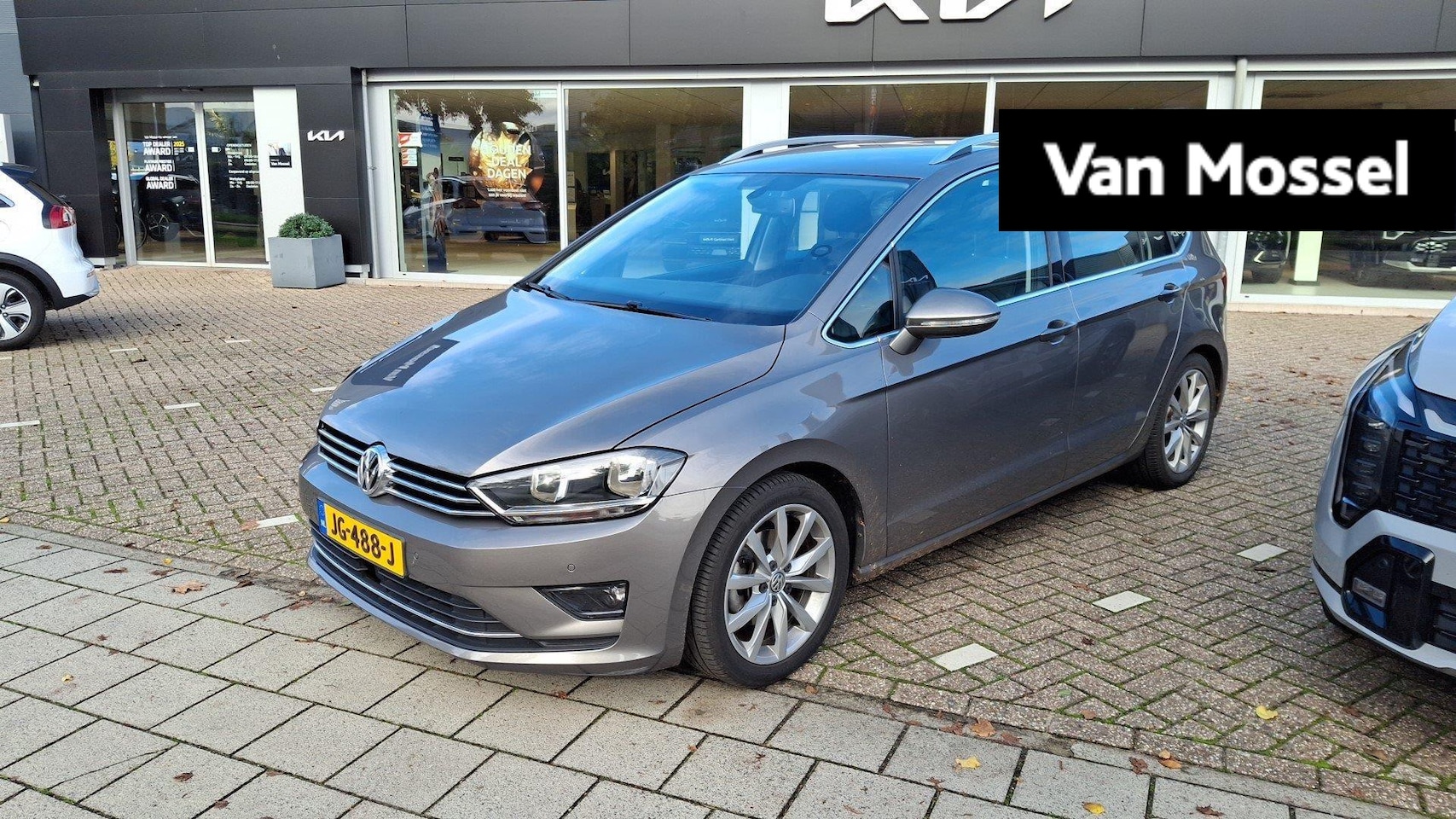 Volkswagen Golf Sportsvan - 1.4 TSI Highline | WORDT VERWACHT | - AutoWereld.nl