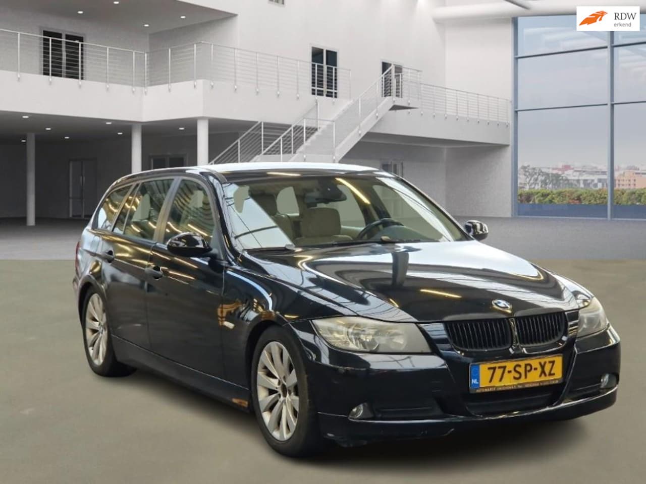 BMW 3-serie Touring - 318i 318i - AutoWereld.nl