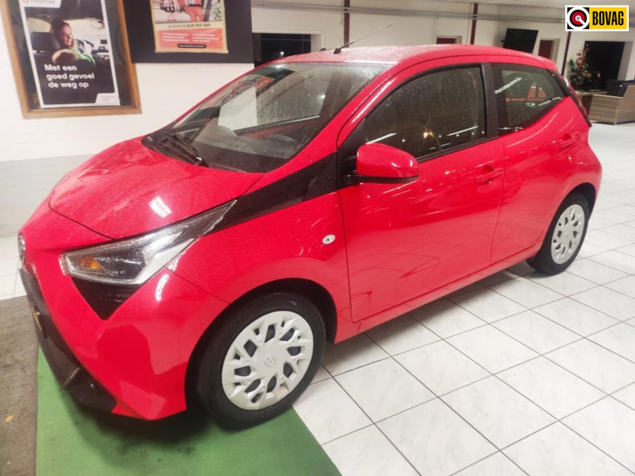Toyota Aygo - 1.0 VVT-i x-play 5drs. - AutoWereld.nl