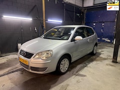 Volkswagen Polo - 1.4-16V Turijn Airco El.ramen NAP Frisse Auto