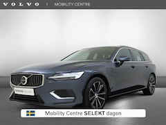 Volvo V60 - T6 AWD Essential | Trekhaak | Climate Pack | Driver Assist Pack