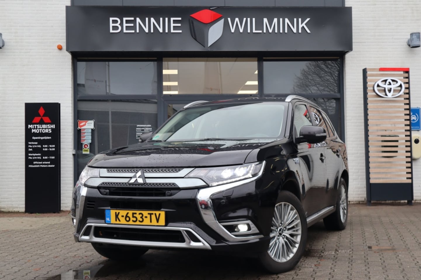 Mitsubishi Outlander - 2.4 PHEV Intense+ Standkachel/Apple/AndroidAuto/AllSeasons - AutoWereld.nl