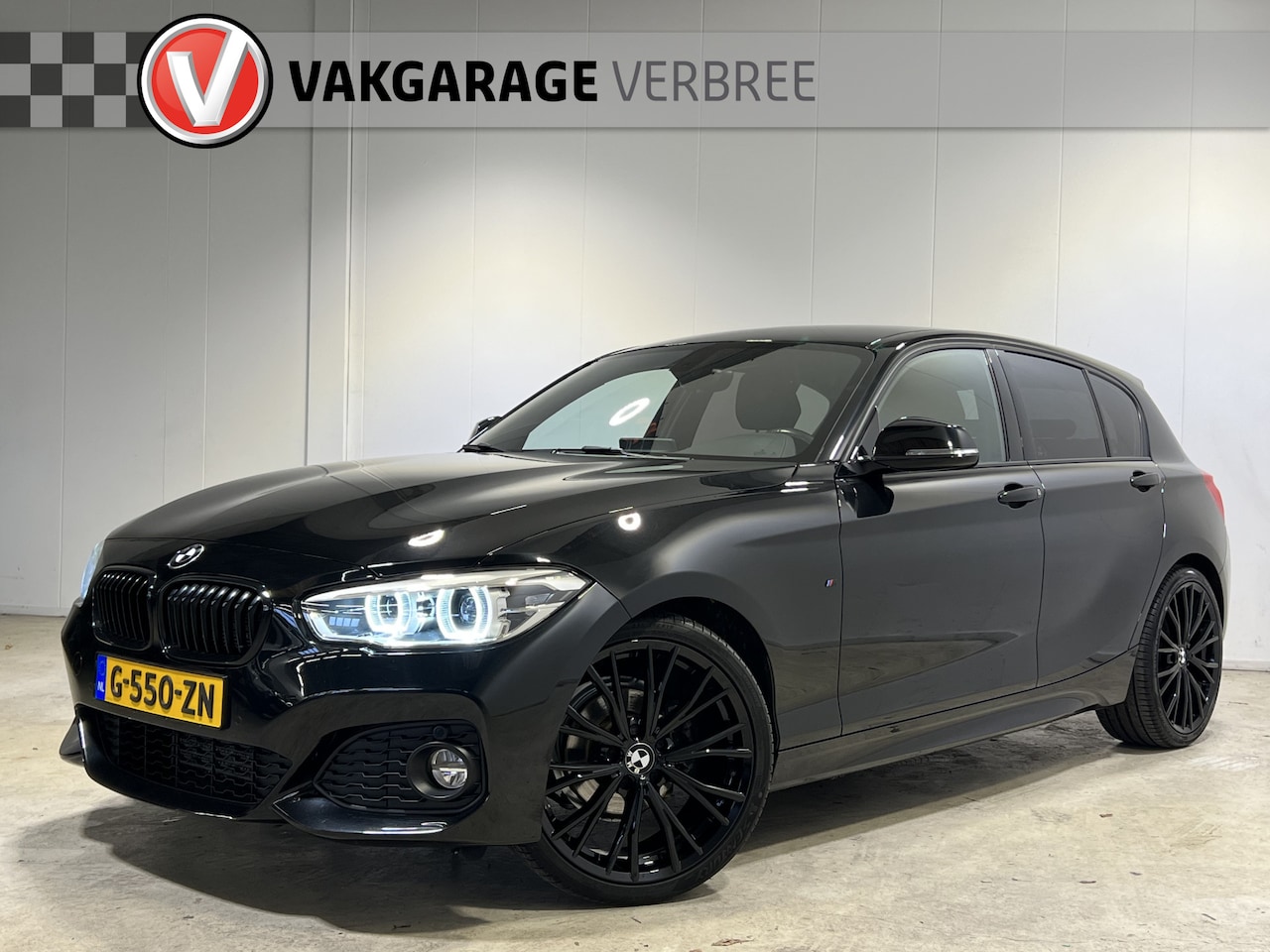 BMW 1-serie - 118i Edition M Sport Shadow High Executive | Cruise control | Lederen bekleding | LED | LM - AutoWereld.nl