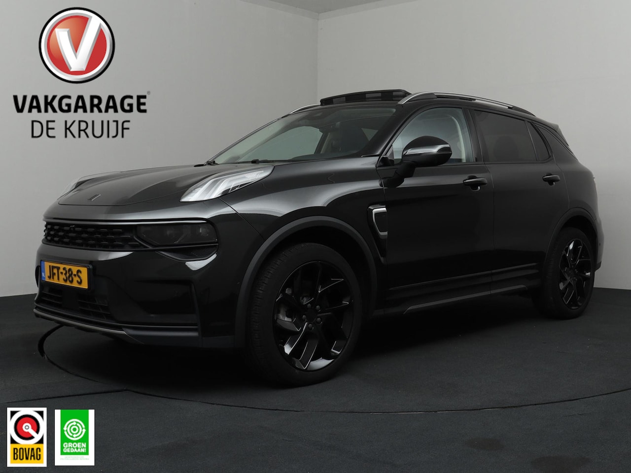 Lynk & Co 01 - 1.5 PHEV Black Edition! | ACC | Pano | 360° Camera! - AutoWereld.nl