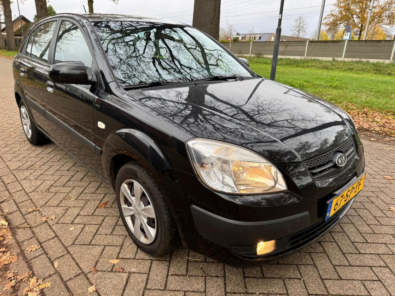 Kia Rio - 1.4 LXE 2006 NIEUWE APK - AutoWereld.nl