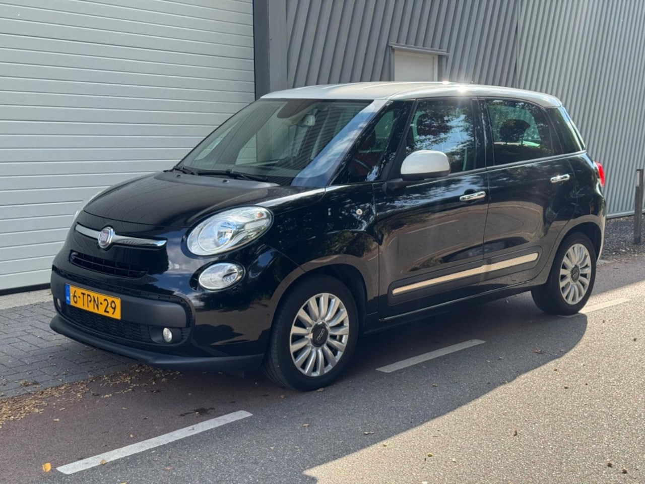 Fiat 500 L - TwinAir Turbo 105 Trekking - AutoWereld.nl
