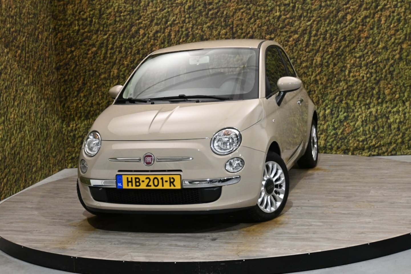 Fiat 500 - 1.2 Popstar | Cappuccino | Airco - AutoWereld.nl