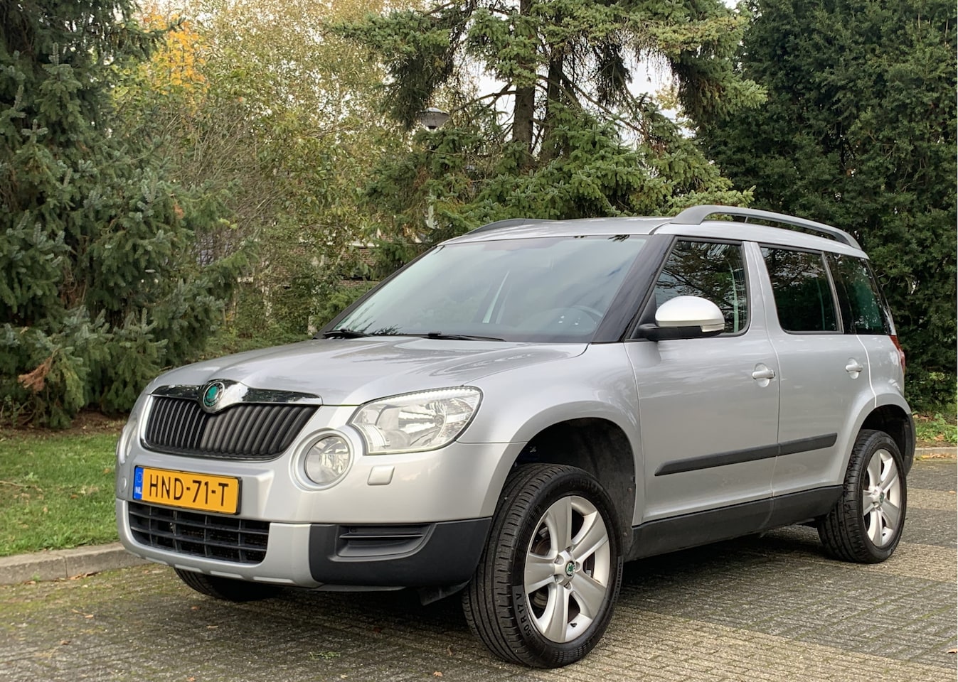 Skoda Yeti - 1.2 TSI Ambition 1.2 TSI Ambition, Stoelverwarming, Trekhaak, Climate control, Cruise control. - AutoWereld.nl