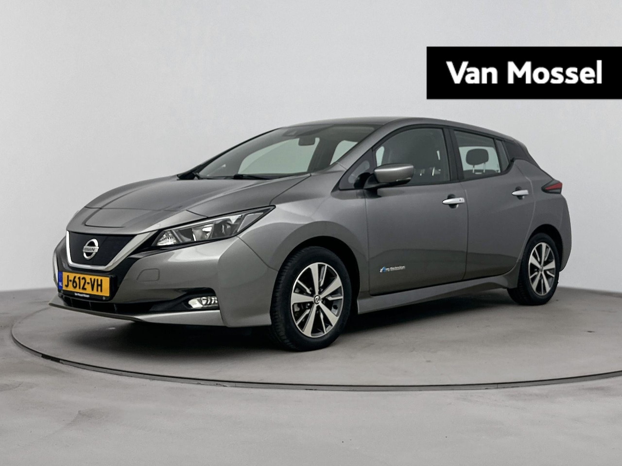 Nissan LEAF - Acenta 40 kWh 150PK | Navigatie | Adaptieve Cruise Control | Lichtmetalen Velgen | Apple C - AutoWereld.nl