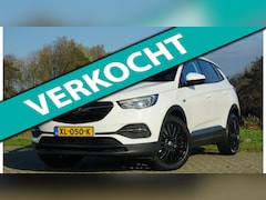 Opel Grandland X - 1.2 Turbo Ultimate AUT | Summit White | Panoramadak/Carplay/Camera/LED - Chique