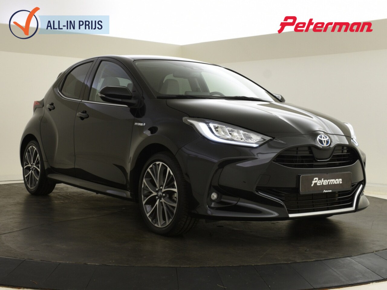 Toyota Yaris - 1.5 Hybrid Executive | Panoramadak | HUD | Stuur en Stoelverwarm - AutoWereld.nl