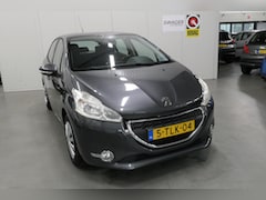 Peugeot 208 - 1.2 VTi 82PK 5D Envy (Dealeronderhouden&Trekhaak)