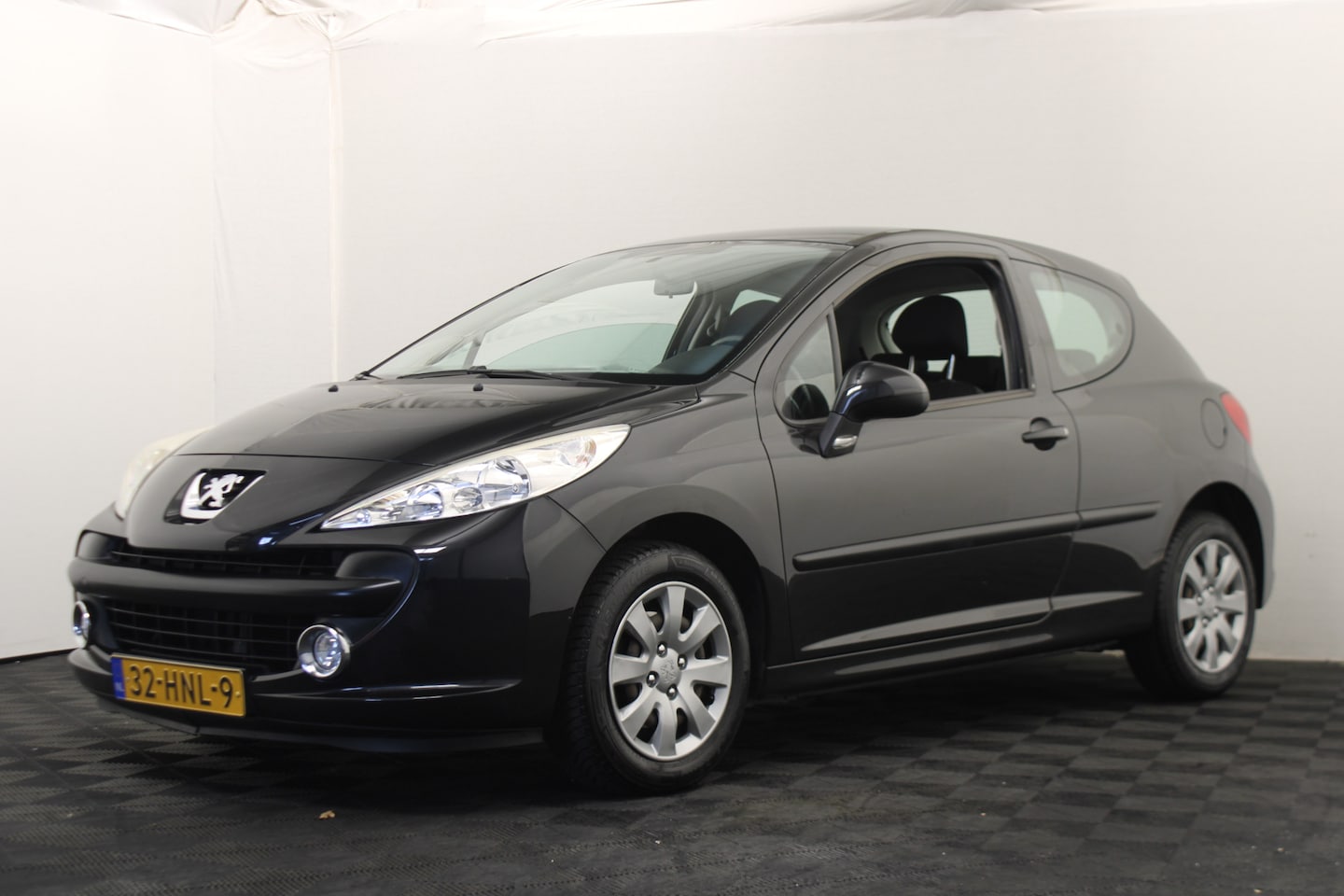 Peugeot 207 - 1.4 VTi Look 1.4 VTi Look - AutoWereld.nl