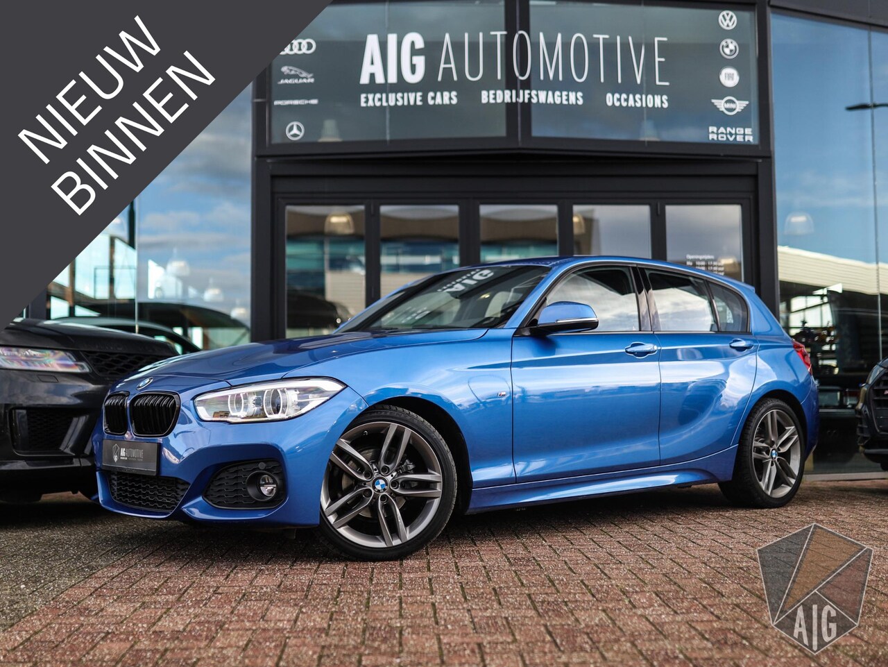 BMW 1-serie - 118i Corporate Lease Executive | M-Sport | Shadowline | Leder | Stoelverw. | 18" LM - AutoWereld.nl