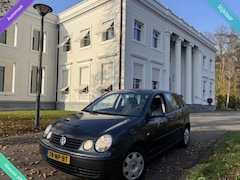 Volkswagen Polo - 1.4-16V AUTOMAAT|1e EIG|Cruise|Clima|Nwe APK| Lage KM | Nette Auto | Dealer Onderhoud|Elec