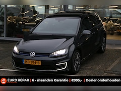 Volkswagen Golf - 1.4 TSI GTE PANO-DAK LEDER NL-AUTO NAP