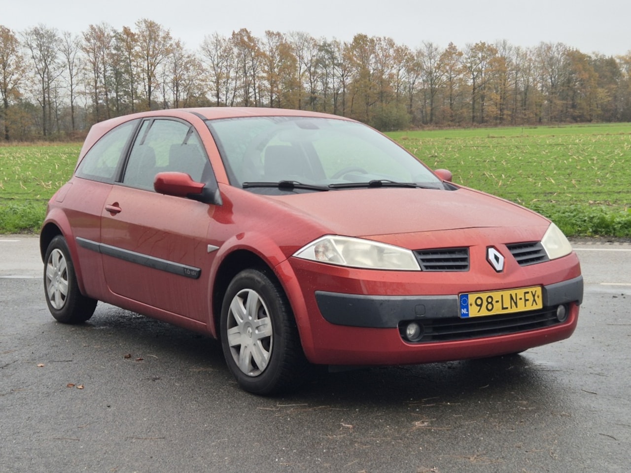 Renault Mégane - 1.6-16V Auth.Comf. - AutoWereld.nl