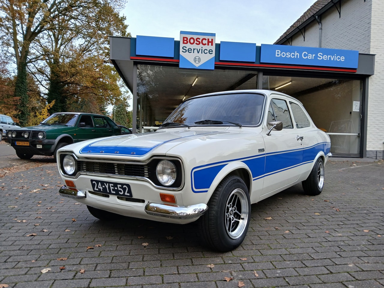 Ford Escort - RS2000 - AutoWereld.nl