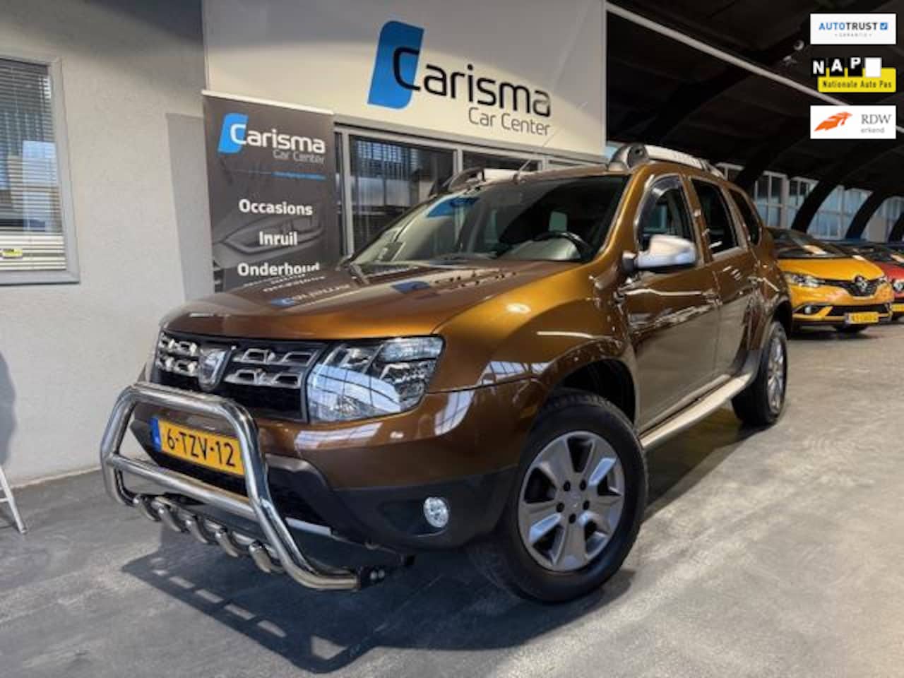 Dacia Duster - 1.2 TCe 4x2 Prestige Navi|Cruise|Trekhaak|PDC - AutoWereld.nl
