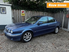 Jaguar X-type - 2.5 V6 LE MANS youngtimer