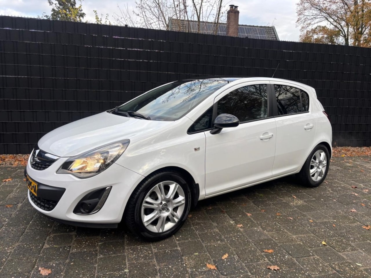 Opel Corsa - 1.4-16V **nette auto/allinprijs** - AutoWereld.nl
