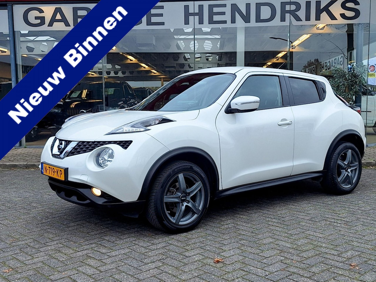 Nissan Juke - 1.6 Connect Edition | Automaat | Clima | Cruise | occasion - AutoWereld.nl