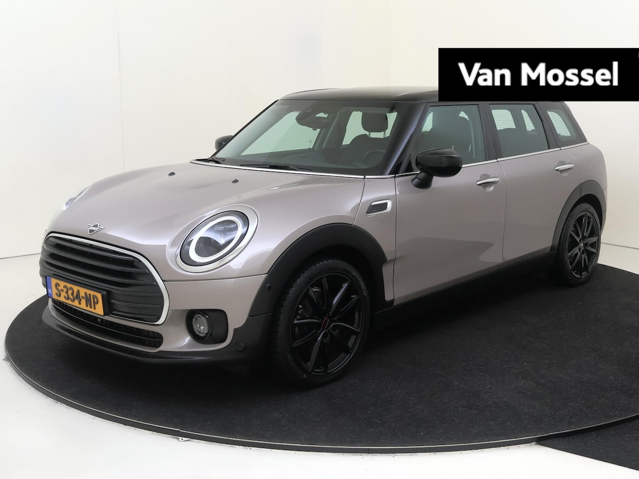 MINI Clubman - Mini 1.5 Cooper John Cooper Works Automaat - AutoWereld.nl