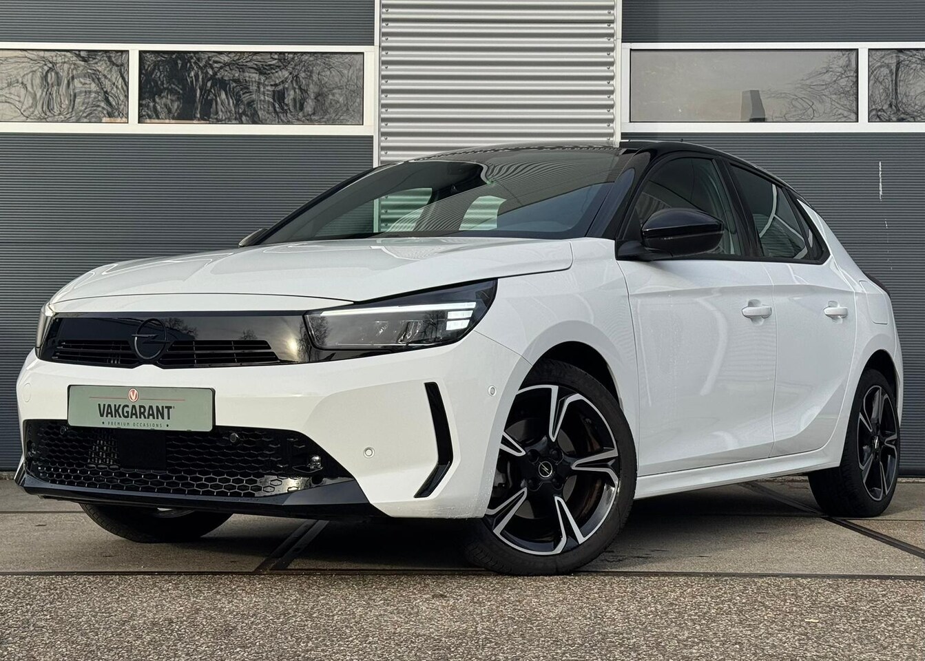 Opel Corsa - 1.2 GS Line |Pano |Camera |Stoel/Stuurverw. - AutoWereld.nl