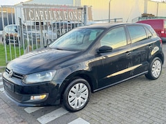 Volkswagen Polo - 1.4-16V TEAM