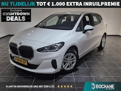 BMW 2-serie Active Tourer - 218i | Wegklapbare trekhaak | Harman/ Kardon Audio