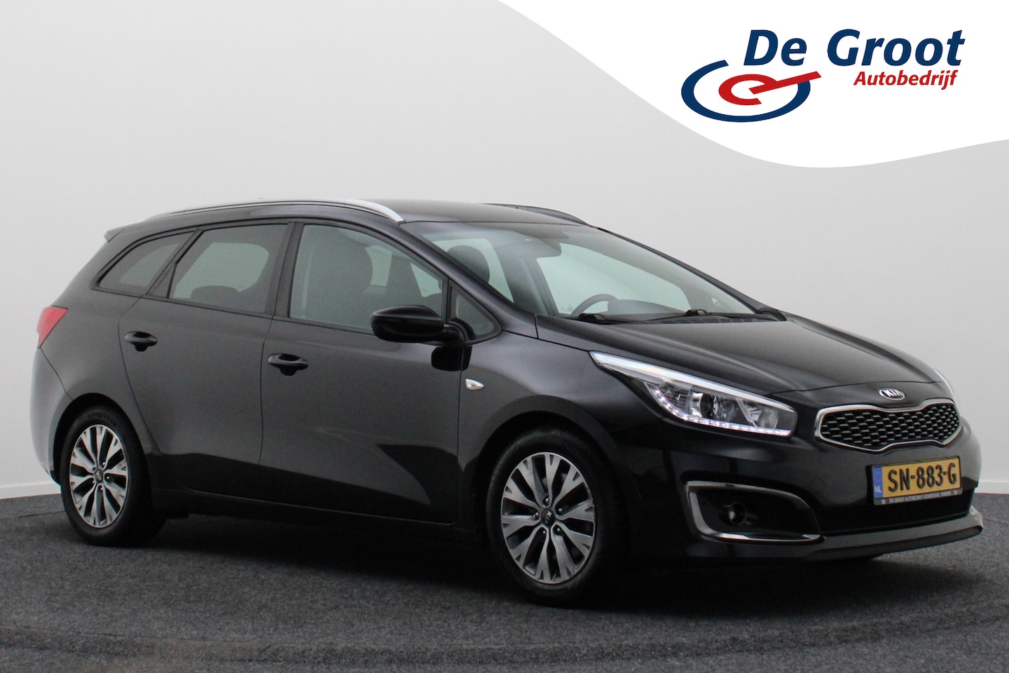 Kia Cee'd Sportswagon - 1.0 T-GDi Design Edition Camera, Apple Carplay, Climate, Trekhaak, Navigatie - AutoWereld.nl