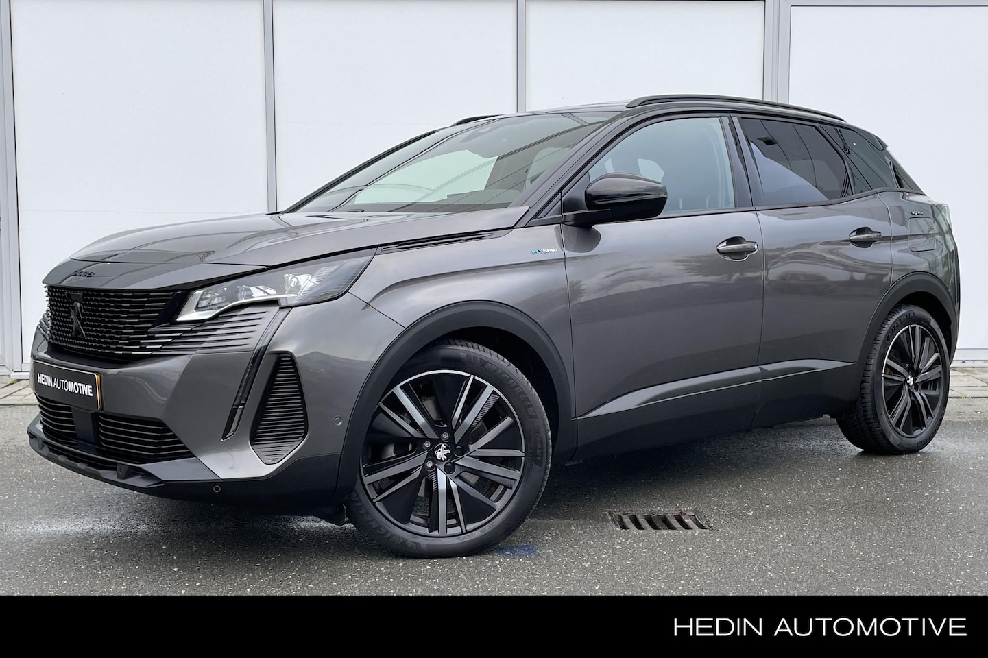 Peugeot 3008 - 1.6 HYbrid 225pk GT Pack Business | Trekhaak | Navigatie | Focal | Schuifdak | El. Stoel | - AutoWereld.nl