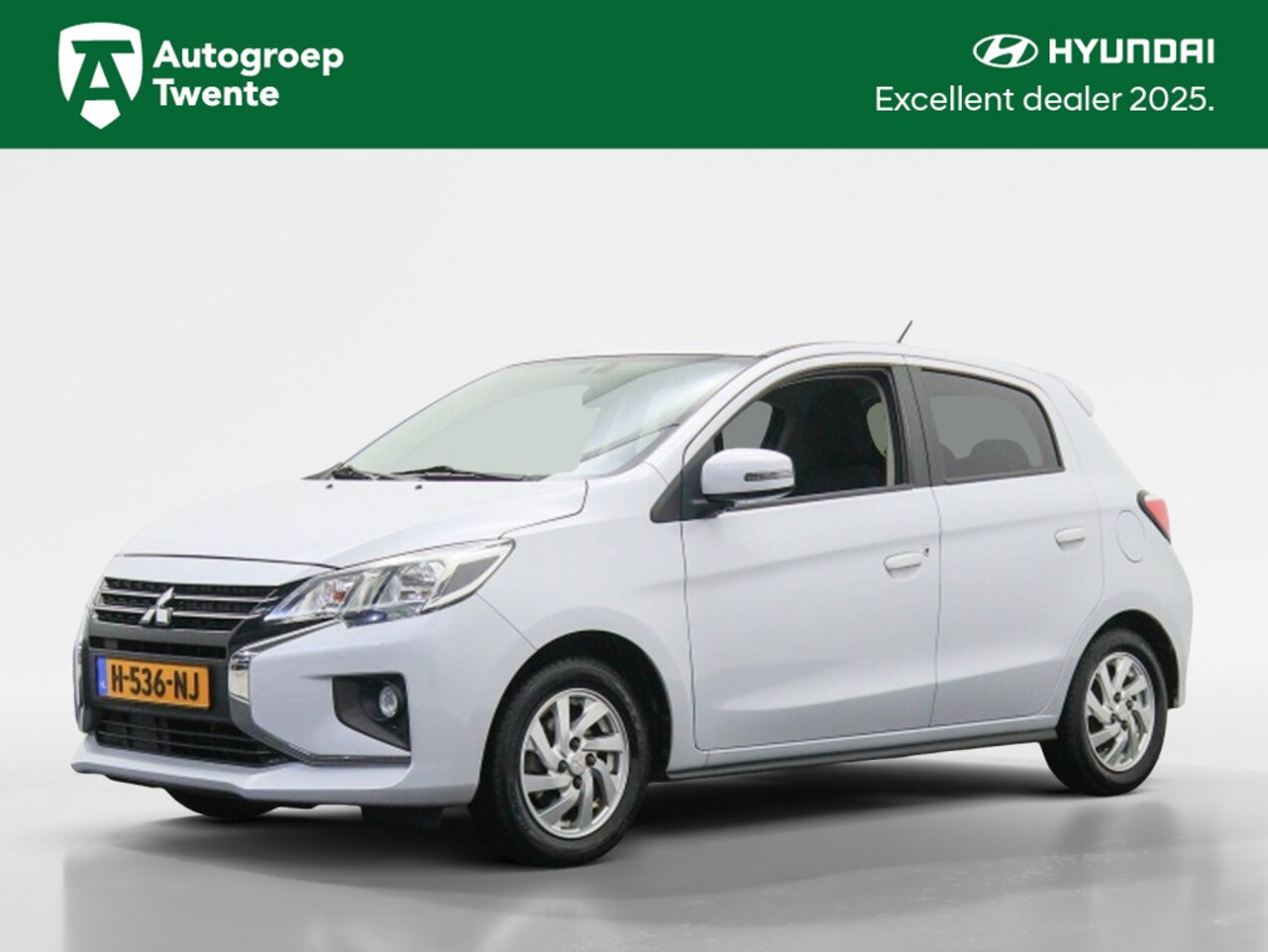Mitsubishi Space Star - 1.2 Nova | Navigatie | Stoelverwarming - AutoWereld.nl