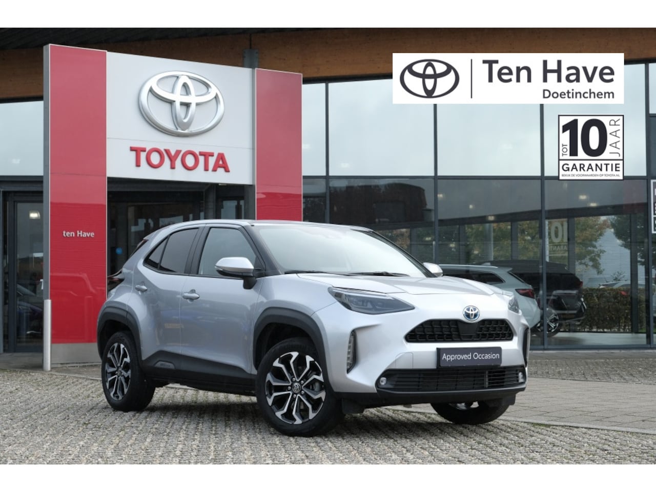 Toyota Yaris Cross - 1.5 Hybrid 115 First Edition Automaat | Apple CarPlay & Androi - AutoWereld.nl