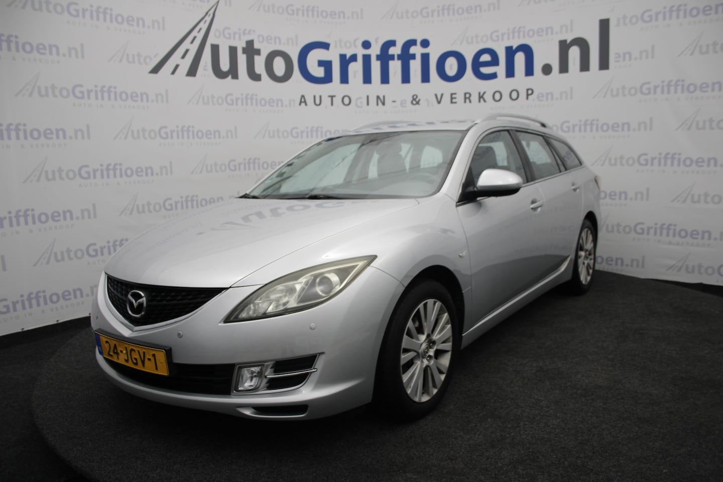 Mazda 6 Sportbreak - 1.8 Touring keurige station met trekhaak - AutoWereld.nl