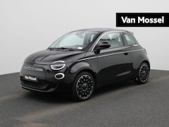 Fiat 500 - La Prima 42 kWh | Stoelverwarming | Camera | Leder | 17" Lichtmetalen velgen