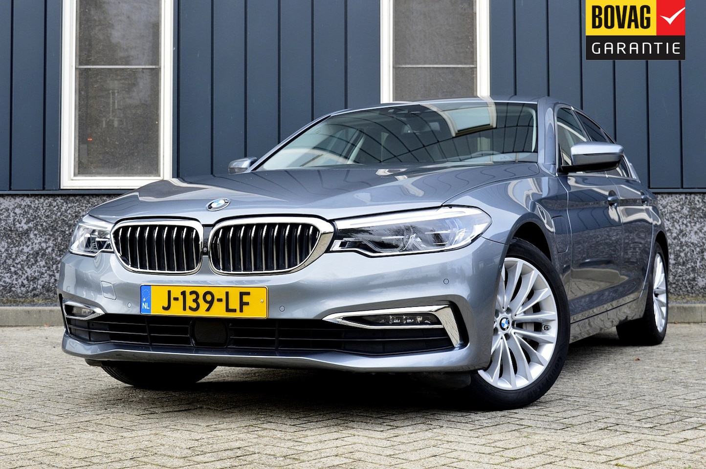 BMW 5-serie - 530e xDrive iPerformance High Executive Rijklaarprijs-Garantie Leder Navigatie Camera Led - AutoWereld.nl