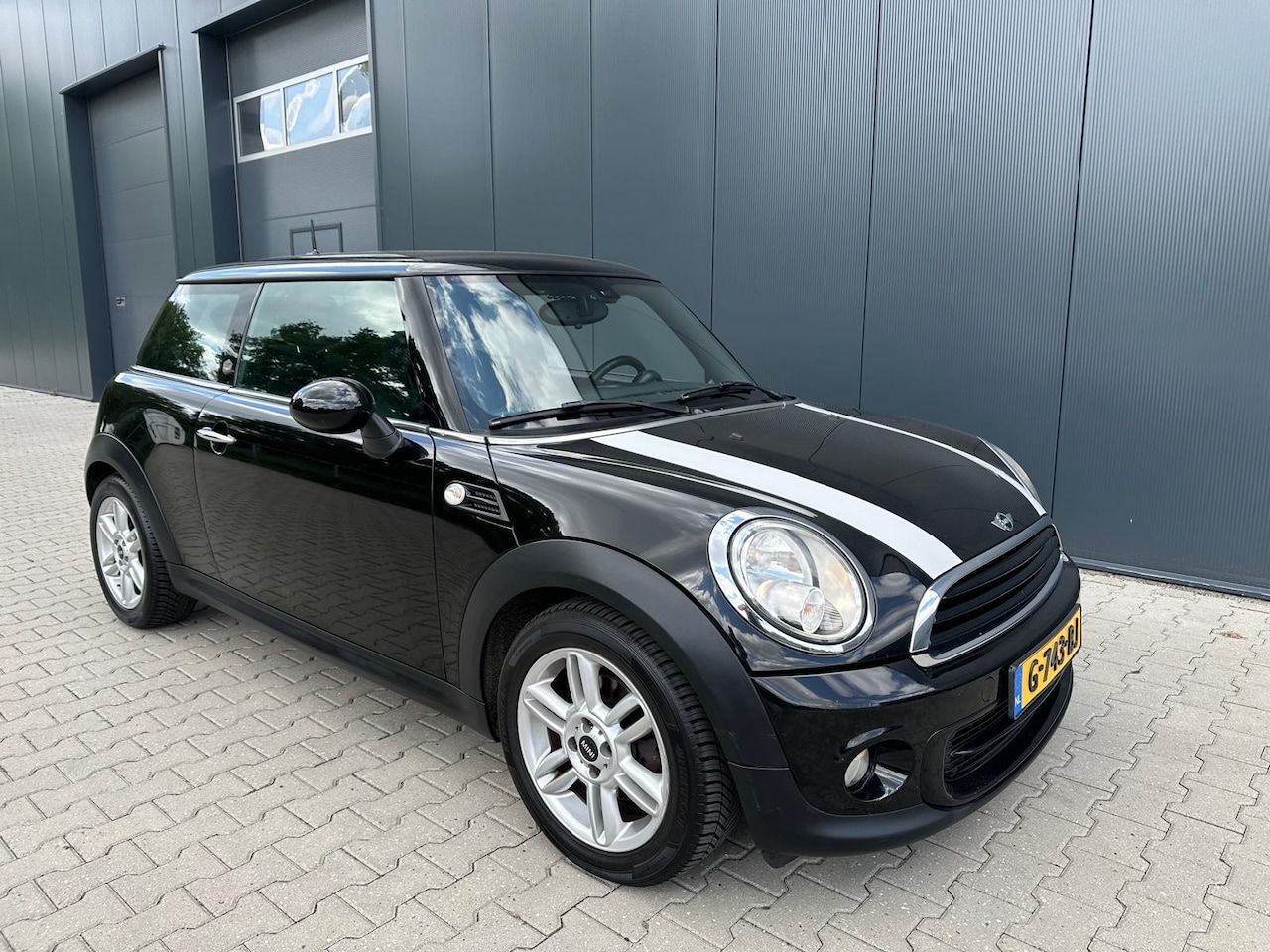 MINI One - Mini 1.6 CHILI + BJ2012 + AIRCO + LMV - AutoWereld.nl