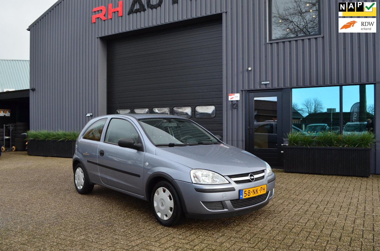 Opel Corsa - 1.0-12V Essentia | NAP | Open dakje - AutoWereld.nl