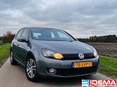Volkswagen Golf - 1.2 TSI Tour II BlueMotion