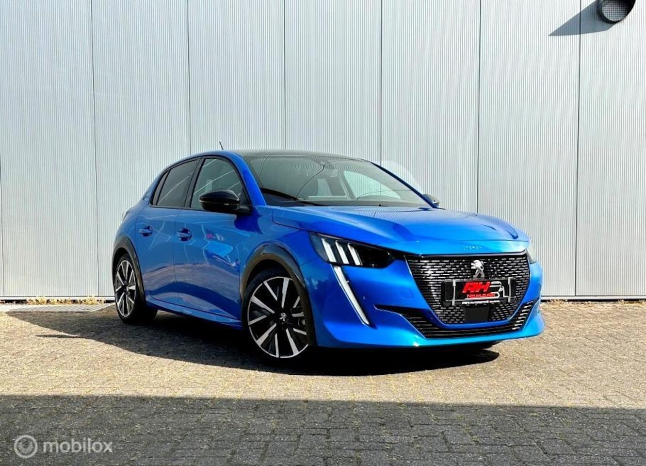 Peugeot 208 - 1.2 Allure GT-Line PANO/LED/ (208 GT GT-Line - AutoWereld.nl