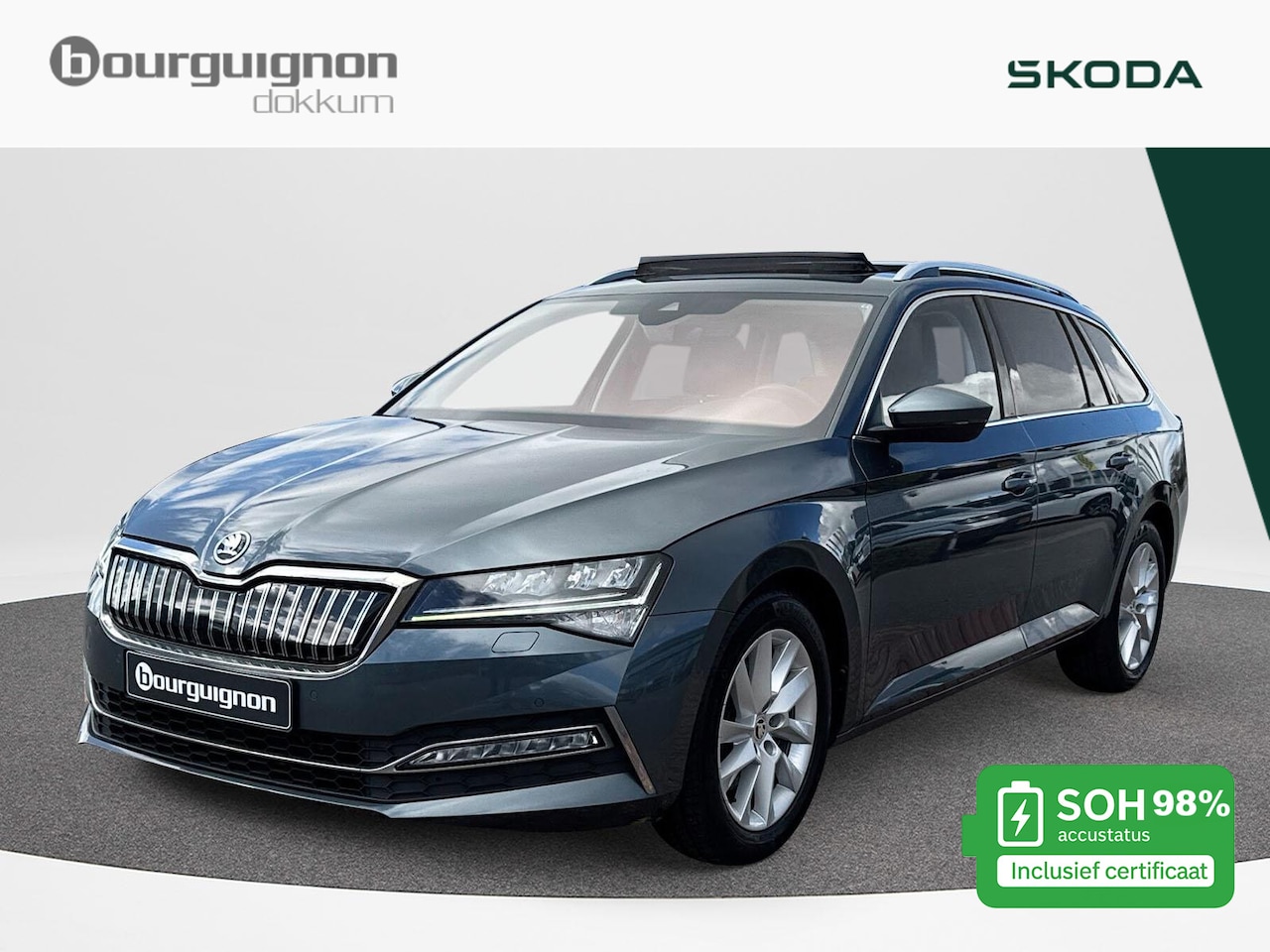 Skoda Superb Combi - 1.4 TSI iV Business Edition | PHEV | 218Pk | Leder | Pano | A. Camera | SOH 98% | - AutoWereld.nl